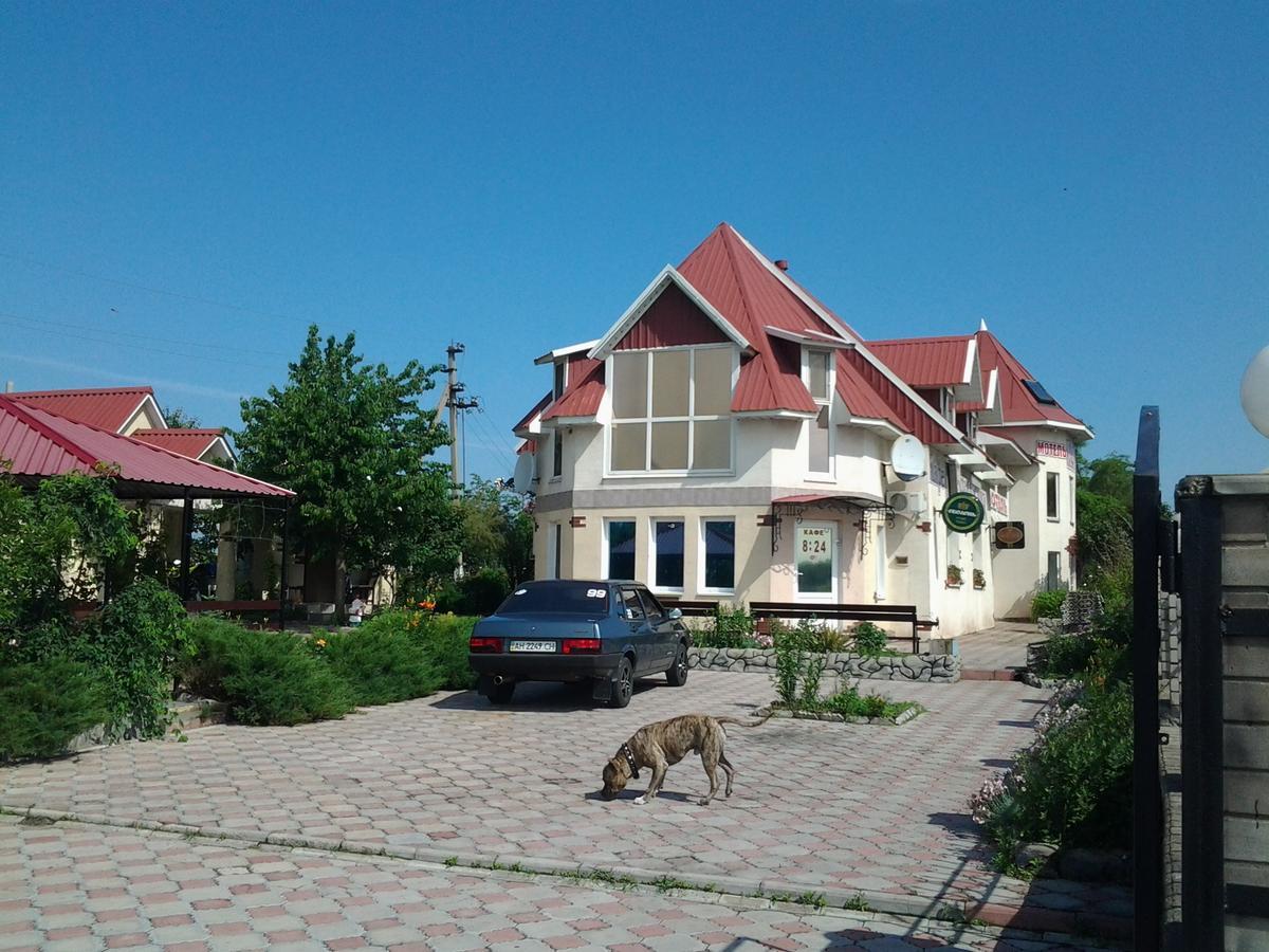 Мотель Beregynya Yuzhnoukrainsk Экстерьер фото