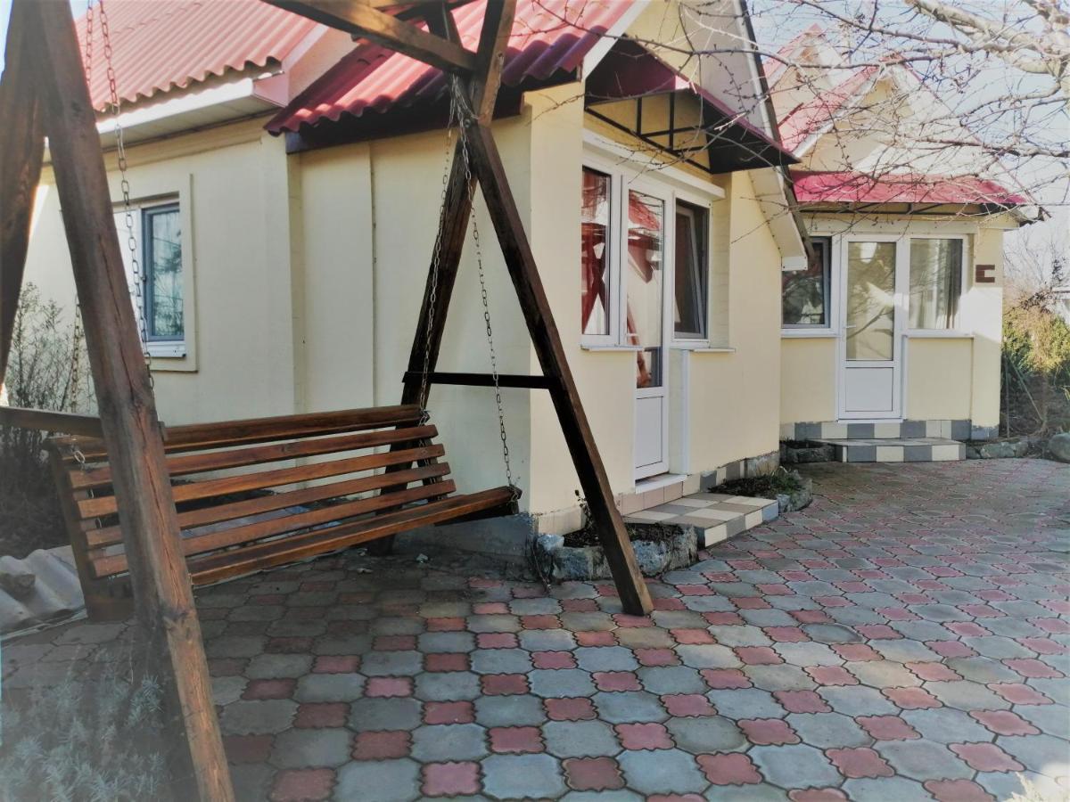Мотель Beregynya Yuzhnoukrainsk Экстерьер фото